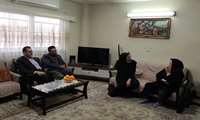 دیدار سرپرست و کارکنان مرکز بهداشت شهرستان رشت با خانواده های معظم شهدا